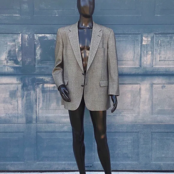 Burberry® Men's Pure Wool Snake Eye pure Wool Fabric Blazer - Picture 15 of 16